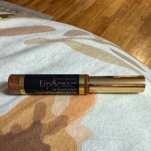 SeneGence LipSense Liquid Lip Color — Nutmeg